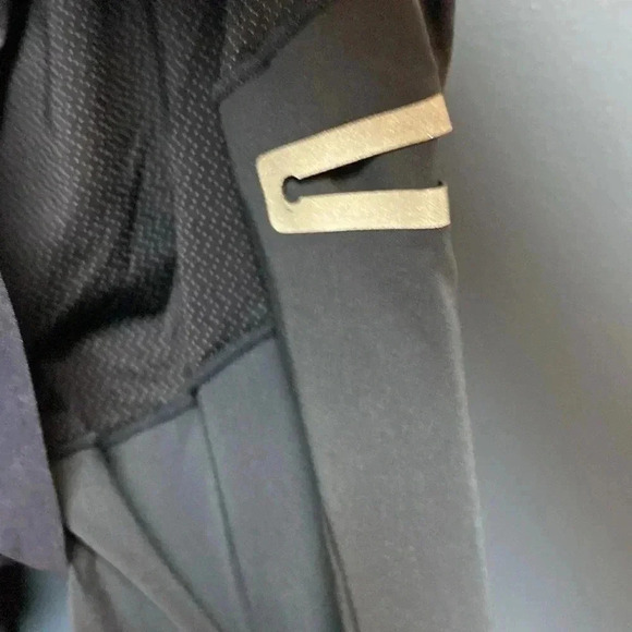 QUECHUA WO NAVY ATHLETIC LEGGINGS WITH OVER SHORTS  NYLON SPANDEX  BLEND NO TAGS - Picture 5 of 11